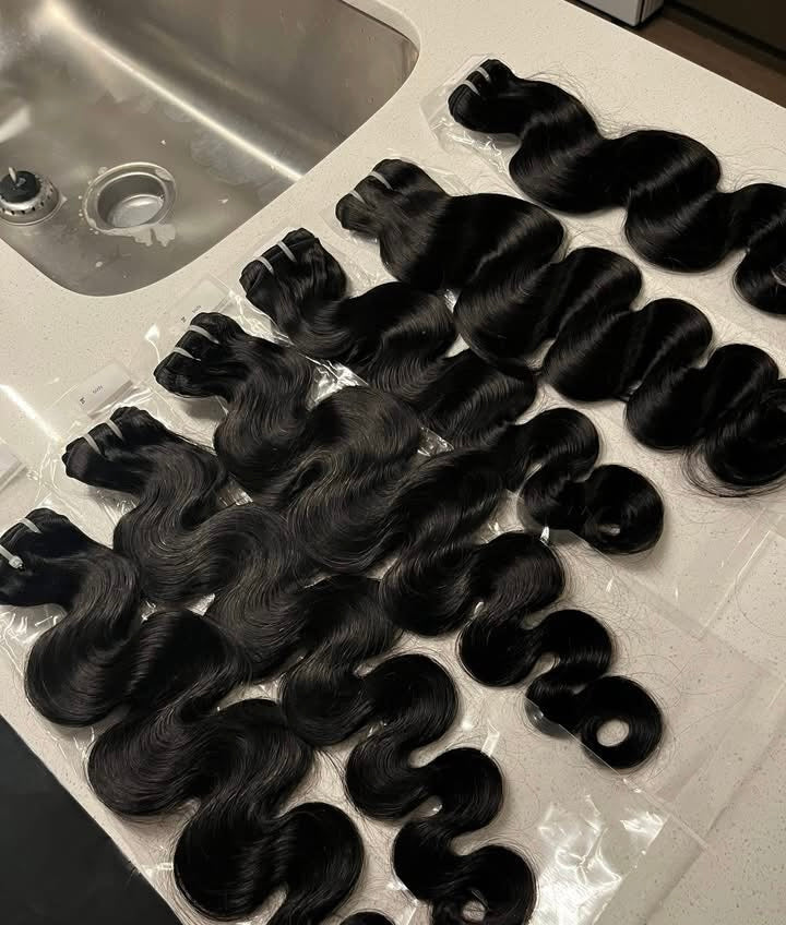 26’ 28’ 30’ 20 Frontal Body Wave Bundles